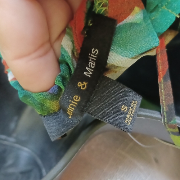 Jennie & Markis flowy Ladies dress, assymetrical hem, Sz S - Picture 5 of 7